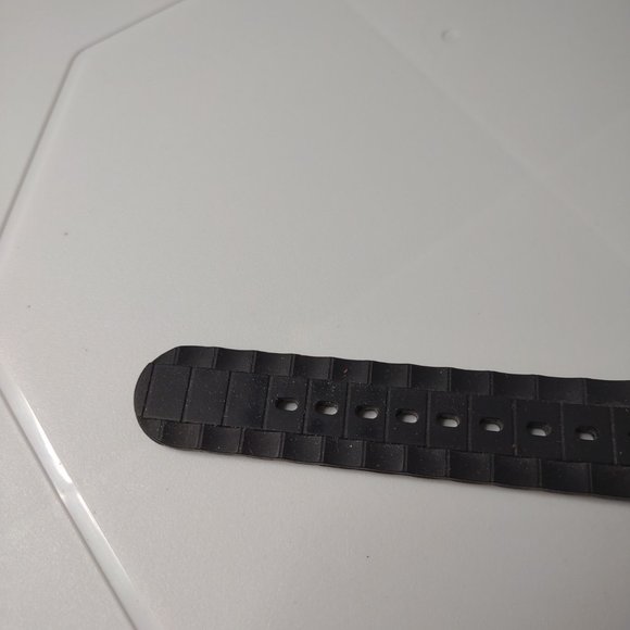 Large Rectangular Watch With Black Rubber Band - Picture 12 of 14